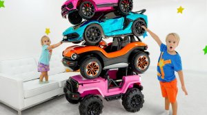 Алиса и Крис учатся делиться машинками