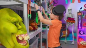 Настя и ее магазин для Хэллоуина