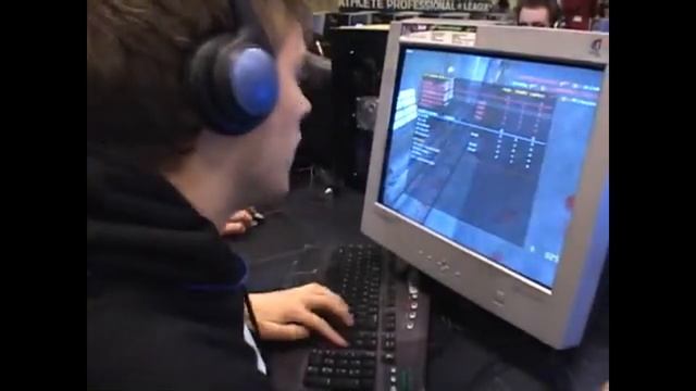 КИБЕРСПОРТ КАК ВСЁ НАЧИНАЛОСЬ И КАК В НЕГО ПОПАСТЬ