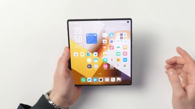 Лучший в мире складной смартфон за 140.000 рублей. Не опять, а снова.