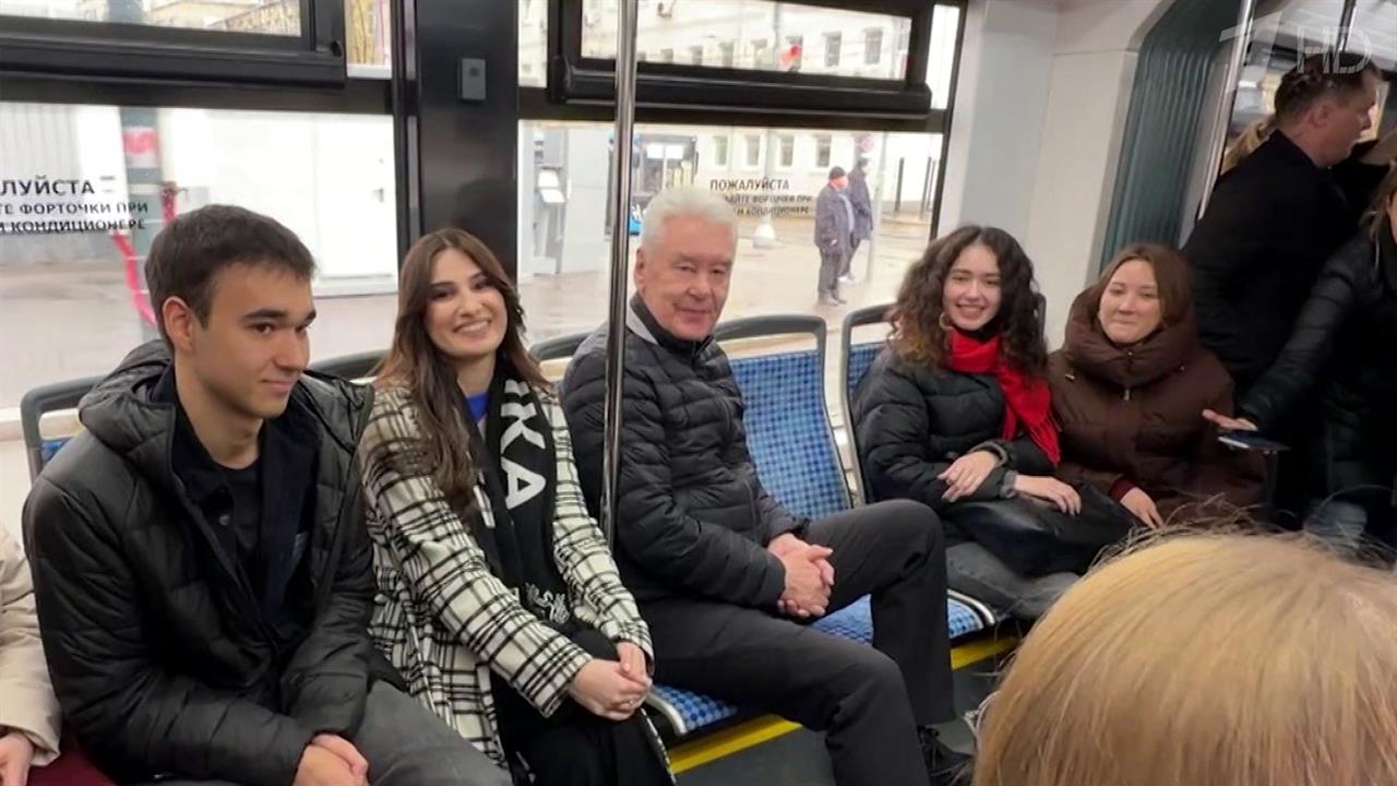 Сергей Собянин открыл новую трамвайную линию от "Чертановской" до "Новогиреево".