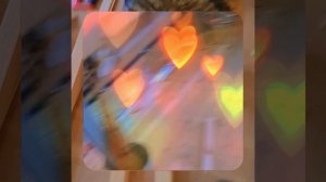 1000055519.mp4 (Собака наблюдает за устройством лестницы на 2-ой этаж в доме А-фрейм)