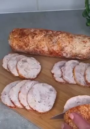 Домашняя куриная колбаса.