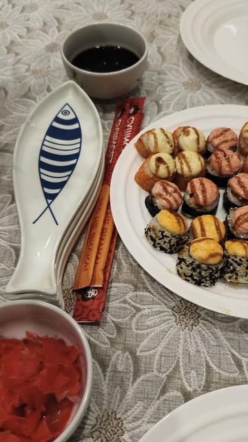 Праздничный стол в морском стиле))))