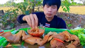 #MUKBANG Вареная свиная голова с соусом из морепродуктов и острыми овощами.ASMR ЕДА НА КАМЕРУ ОБЖОР