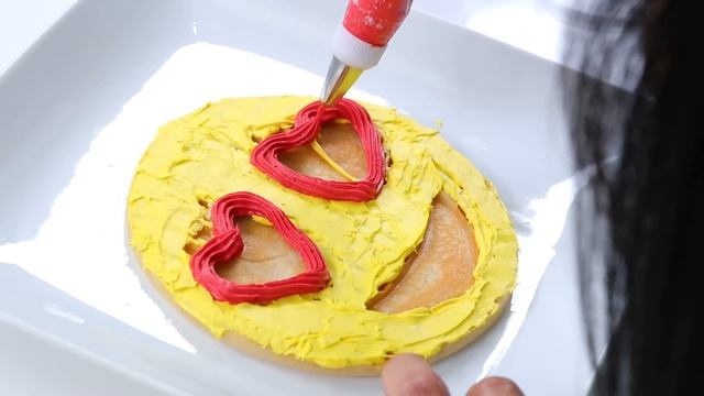 How to Win the PANCAKE ART Challenge! Ryan’s Mommy Ryan’s World vs. Marvel