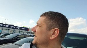 В России жизнь кипит, работа, отдых, новые знакомства