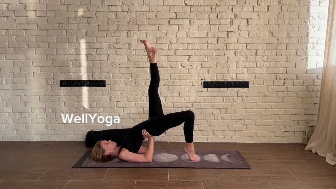 WellYoga Club Практика 14. Мягкая практика на все тело с акцентом на растяжку