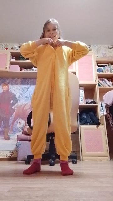 адиваюсь как в первом видео