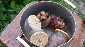 перегорела тушёнка из говядины.  тушёнка из свинины получилась хорошо