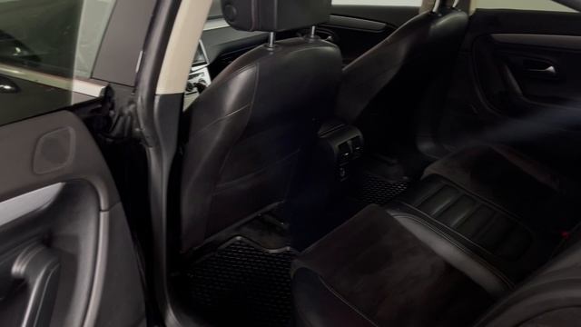 Volkswagen Passat CC 08122 смотреть онлайн