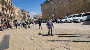 Старый город Иерусалима открыли - он ожил, открылись все святыни и иконные лавки