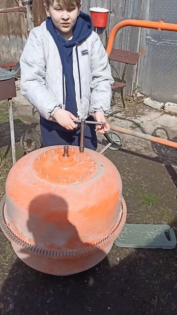 А мы начинаем потихоньку делать дела и даже уже открыли летний сезон рыбалки, смотрите в MAX