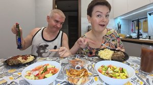 Мукбанг готовим какую то БУРДУ, которой можно ТРАВАНУТЬСЯ! На рестораны ДЕНЕГ НЕТ! Семейный ужин