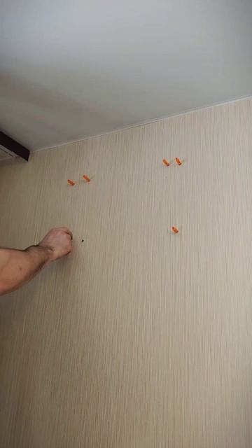 как установить кондиционер с трассой в кабель-канале по квартире #монтажкондиционера #нск