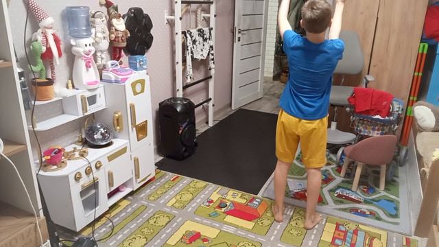 100 трюков с мечом