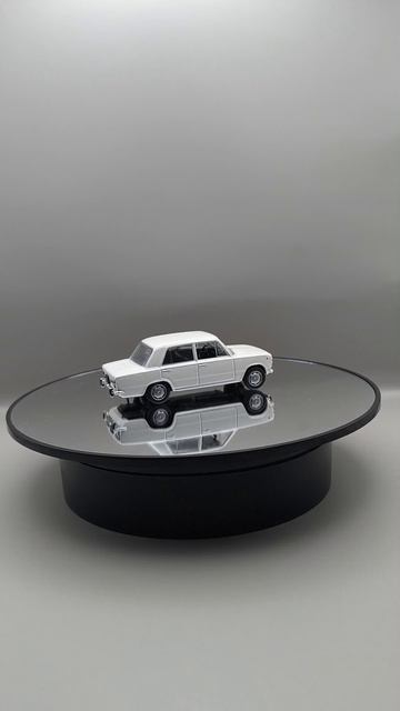 ВАЗ-2101 Копейка белый  1970 1:43 Автолегенды СССР 25 DeAgostini