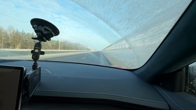 Wylsacom попал в аварию на Zeekr 001