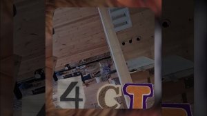 1000055526.mp4 (Собака наблюдает за устройством лестницы на 2-ой этаж в доме А-фрейм)