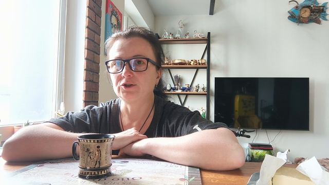 Болтаю о жизни за завтраком