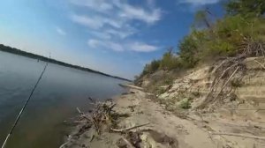 РЫБАЛКА С НОЧЕВКОЙ НА ОСТРОВЕ С ЖЕНОЙ. Рыбалка. Ловля сазана на жмых.