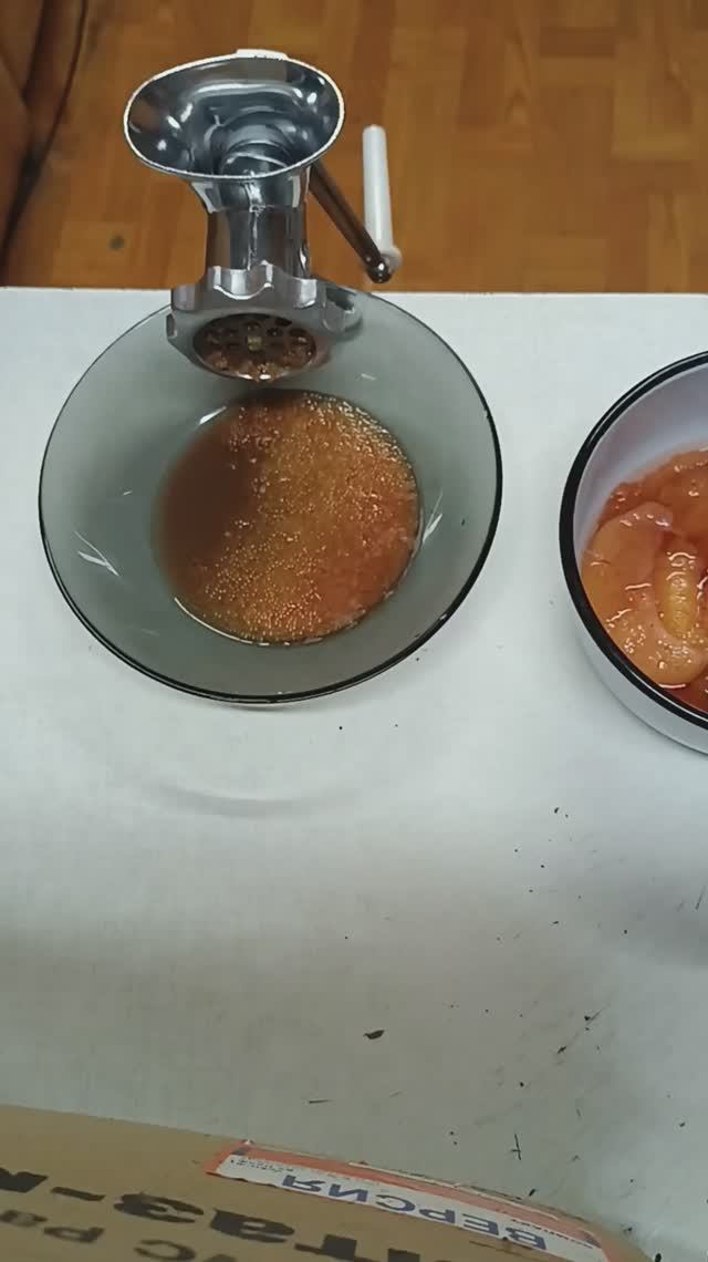 Быстрая разделка и засолка щущьей икры, очень просто.