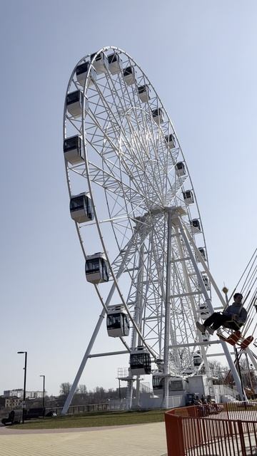 Колесо обозрения в Пскове 2