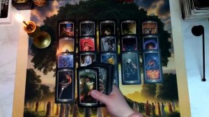 Для мужчин. Сюрприз от ВС до конца апреля. #таро, #таролог, #тароонлайн, #гаданиетаро