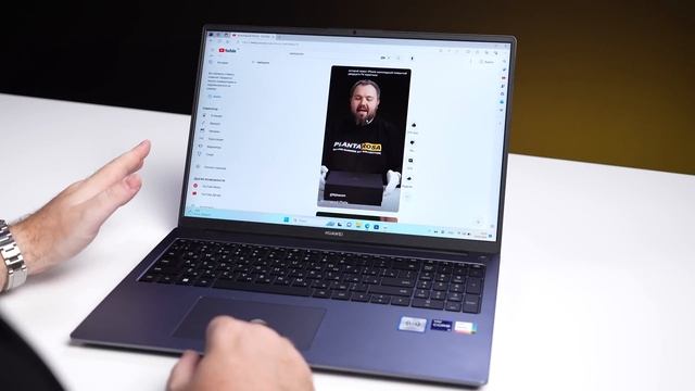 MacBook Air на Windows от Huawei