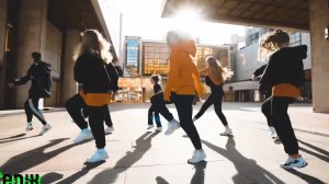 ЯНОЛЯ - ЕСЛИ ВЕТЕР ДУЕТ В СПИНУ