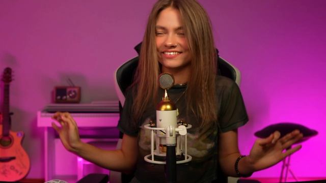 Хали-гали паратрупер поёт Саша Квашеная