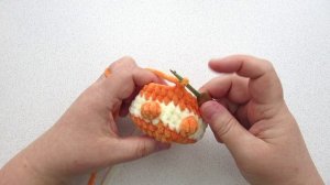 МК. Вязание закрытыми рядами. Как вязать разноцветные полоски без ступенек