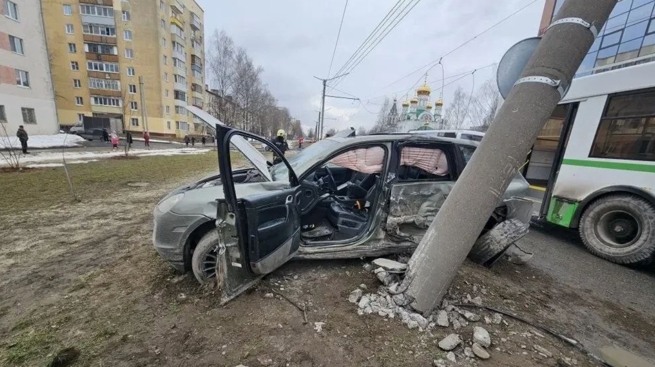 Аварии и ДТП НА ДОРОГАХ  не уступил и получил подборка на видео регистратор