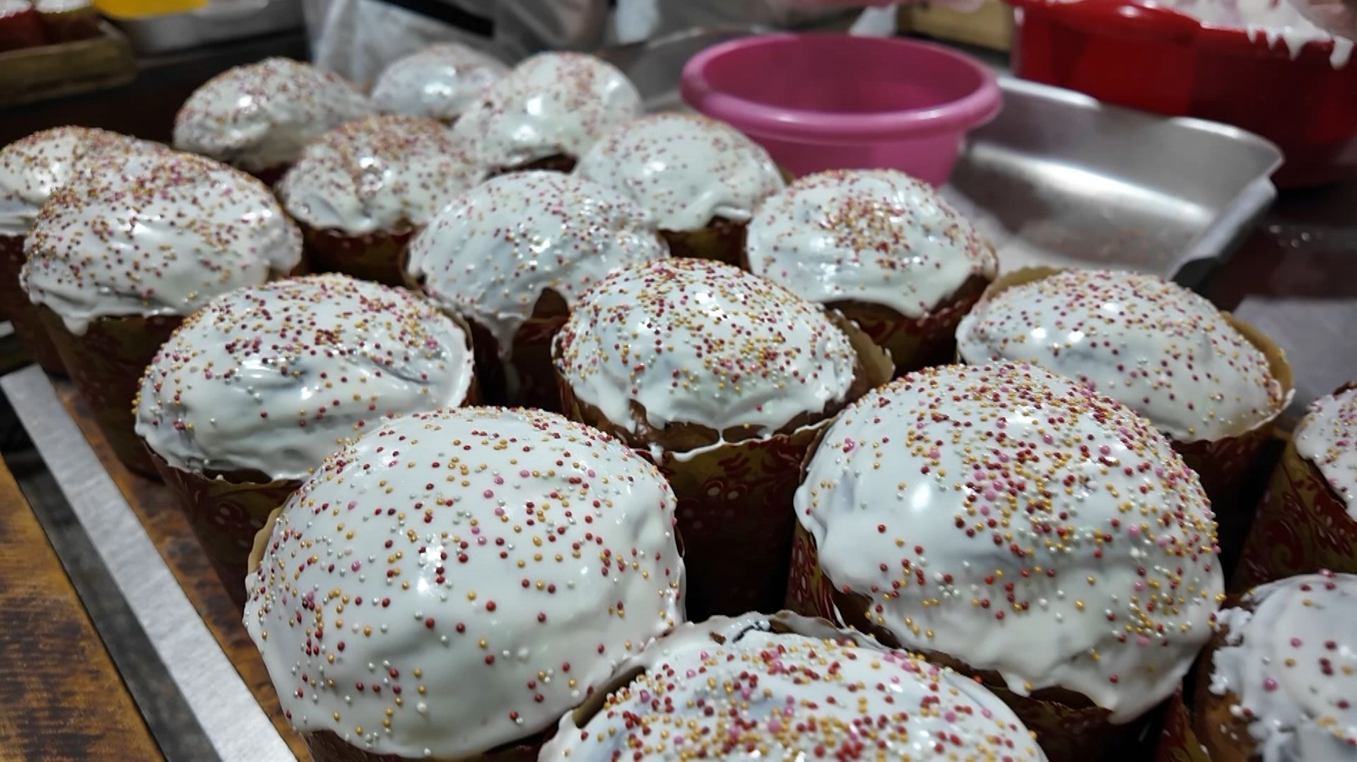 Десять видов куличей выпекает предприятие «Свежий хлеб»