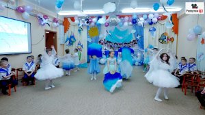 Невероятно красивый танец девочек с веерами и платочками - фото и видео на заказ