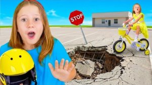 Настя с друзьями придумывают весёлые игры и развлечения