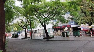 Рынок у моста!