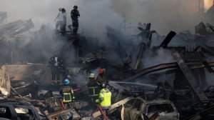 В южном пригороде Бейрута под обломками жилого дома нашли 18 погибших