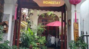 Наш отельчик со двора!