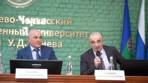 В КЧГУ презентовали книгу "Къарачай халкъны нарт сёзлери)