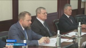 Юрий Чайка встретился с участниками федеральной кадровой программы «Время героев»