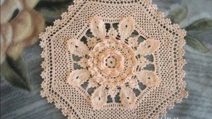 САЛФЕТКА С ОБЪЕМНЫМ ЦВЕТКОМ КРЮЧКОМ. ЧАСТЬ 1