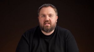 Смотрим золотой iPhone 16 Pro Max и все золотые айфоны в истории