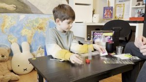 8 фантастических опытов от Grazy Lab. Научно - познавательный набор.