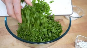 Сладкий пирог со щавелём, очень необычный вкус