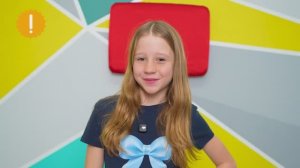 Настя с друзьями играют в гигантскую настольную игру