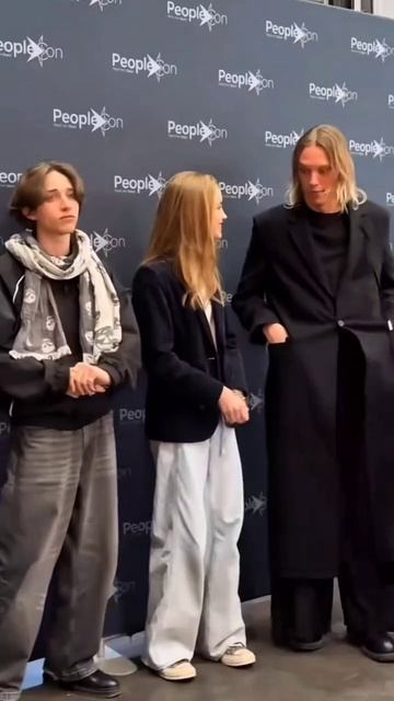 Встреча с фанатами ОСД #Оченьстранныедела #осд5сезон #осдфинал #strangerthings #кино #фильм #сериал