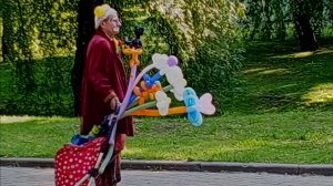 ОНИ всё делают не так