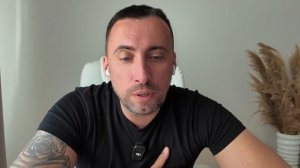 ПИРАТСТВУ ФИ! РОССИЯ ЭСКОРТИТ НАШ ТЕНЕВОЙ ФЛОТ А БРИТЫ СЛЕЗНО НАБЛЮДАЮТ КУСАЯ ЛОКТИ ЗА НАШИМИ СУДАМИ