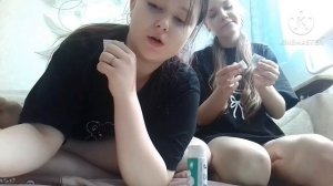 распаковка бумажной ерунды